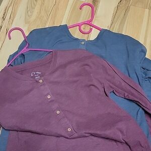 Target Brand art class long sleeve shirts set of 2 blue and burgundy size XXL 18